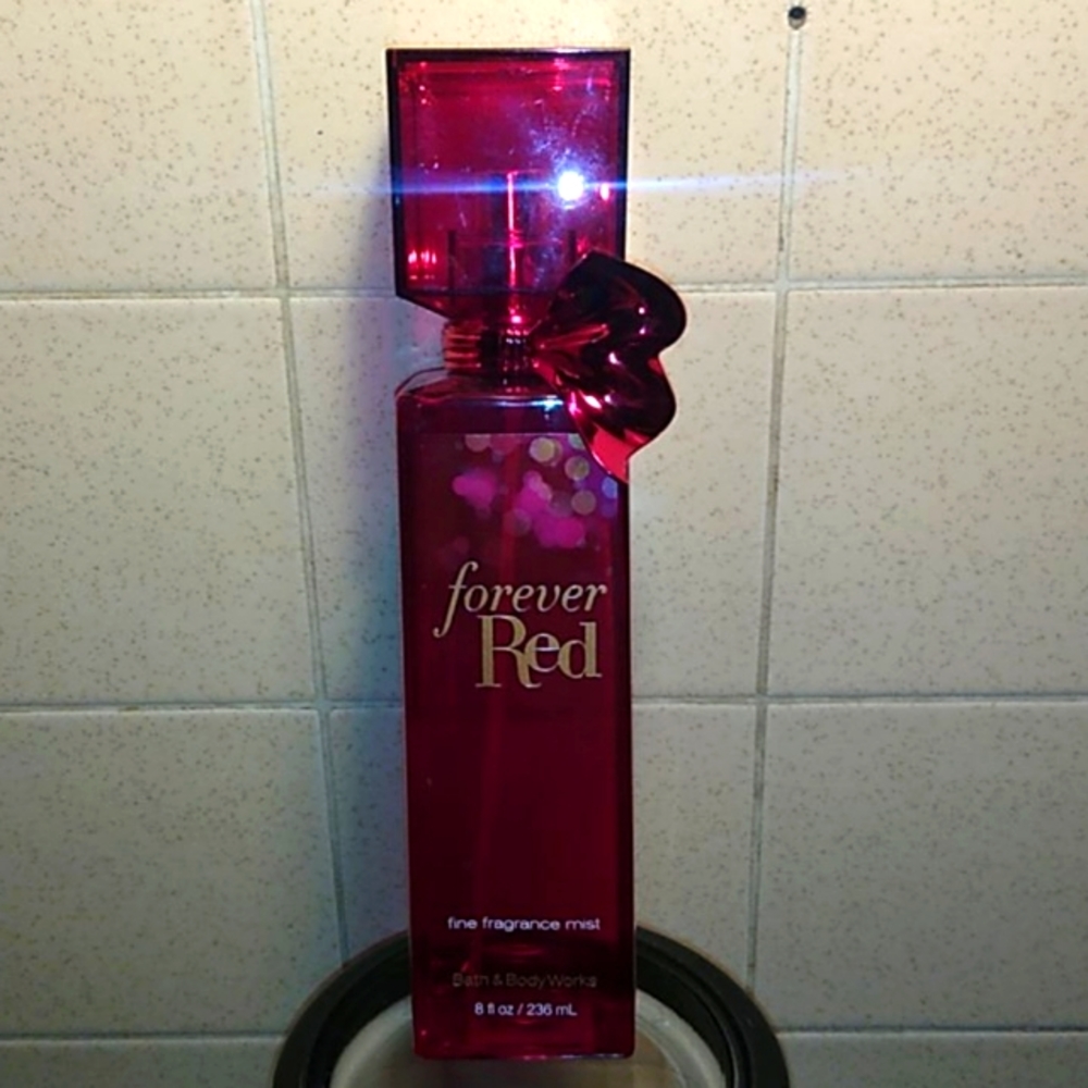 Bath & Body Works FOREVER RED original HTF